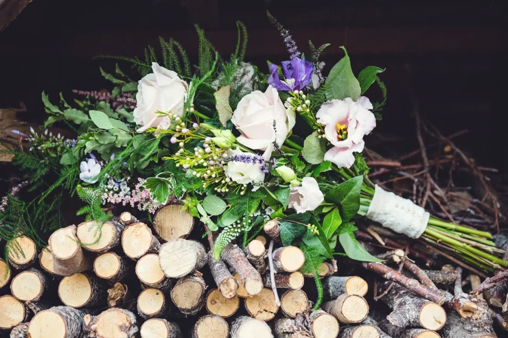 A bouquet of wedding flowers