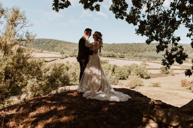 Wedding couple outside